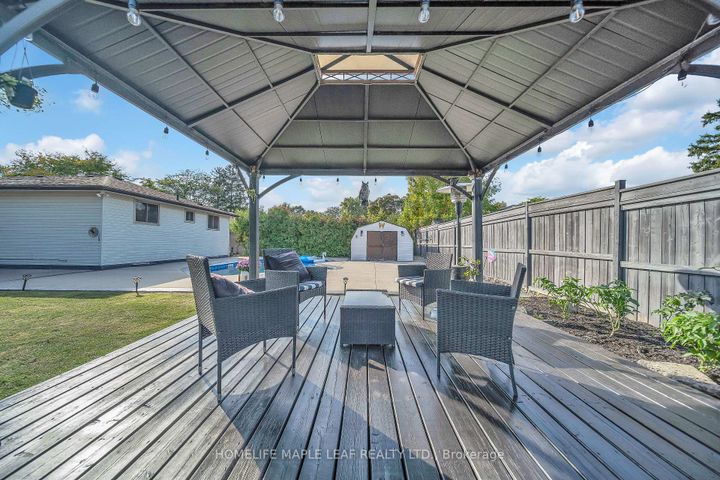 Photo 41 at 4 Lisa Court, Lawfield, Hamilton