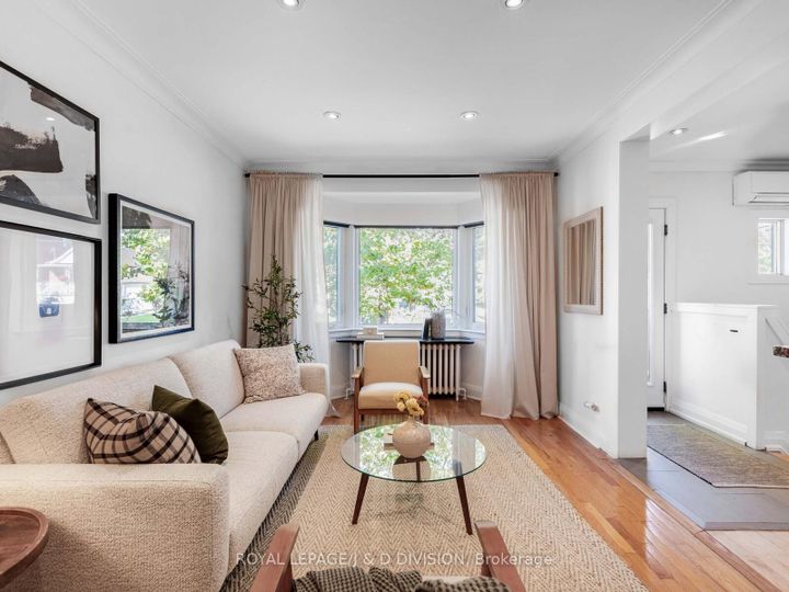 Photo 3 at 479 Ridelle Avenue, Belgravia, Toronto