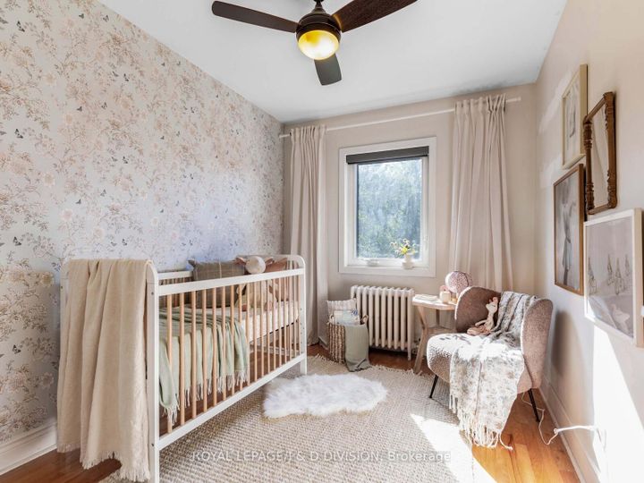 Photo 12 at 479 Ridelle Avenue, Belgravia, Toronto