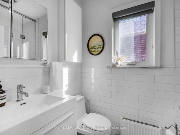 Photo 14 at 479 Ridelle Avenue, Belgravia, Toronto