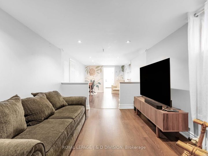 Photo 18 at 479 Ridelle Avenue, Belgravia, Toronto
