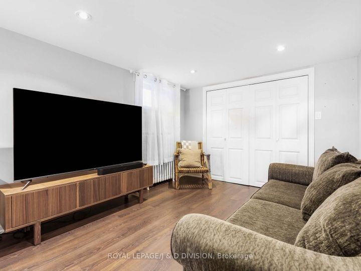 Photo 19 at 479 Ridelle Avenue, Belgravia, Toronto