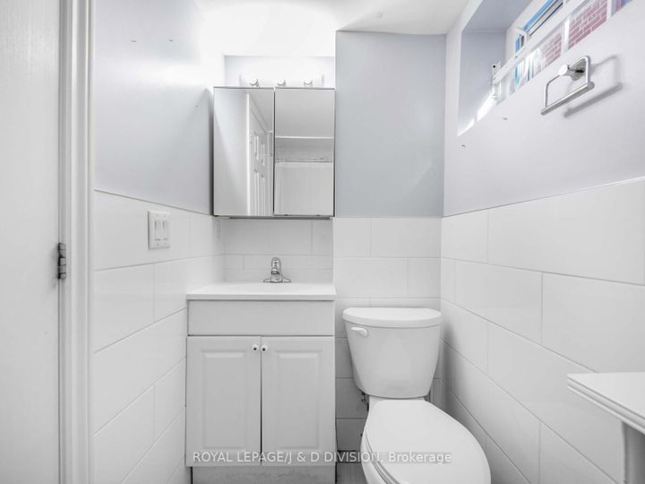 Photo 20 at 479 Ridelle Avenue, Belgravia, Toronto