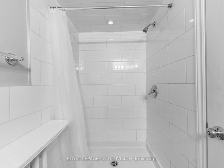 Photo 21 at 479 Ridelle Avenue, Belgravia, Toronto