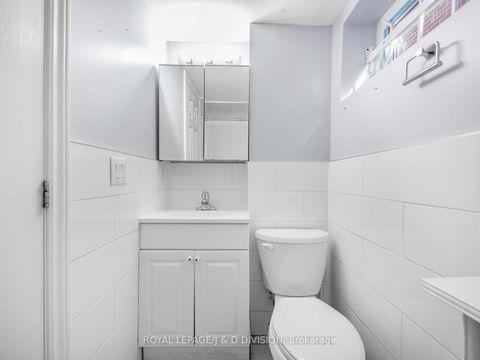 Photo 20 at 479 Ridelle Avenue, Belgravia, Toronto