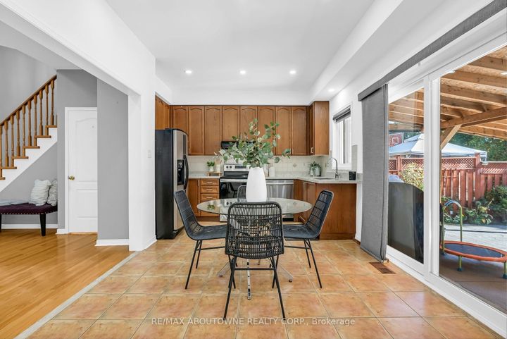 Photo 11 at 7 Rockrose Drive, Wellington, Brampton