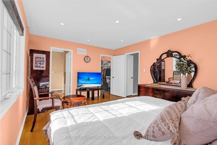 Photo 23 at 7 Rockrose Drive, Wellington, Brampton