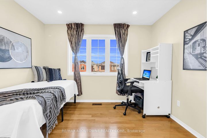 Photo 28 at 7 Rockrose Drive, Wellington, Brampton
