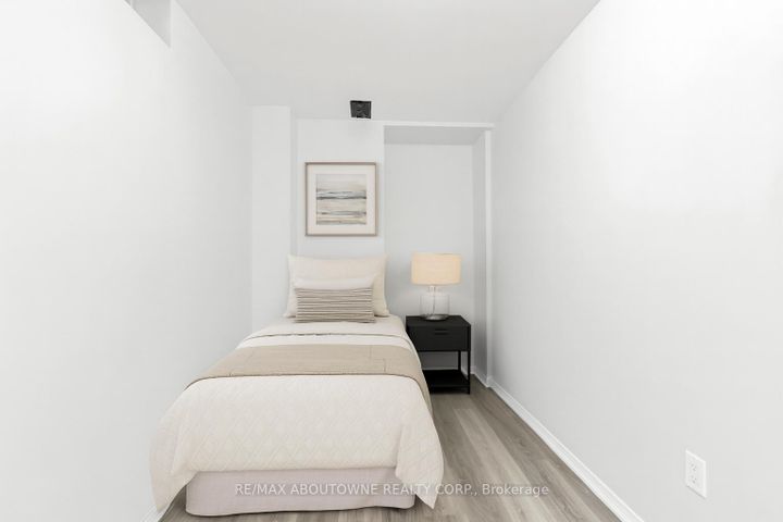 Photo 34 at 7 Rockrose Drive, Wellington, Brampton