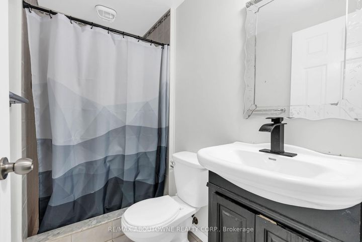 Photo 36 at 7 Rockrose Drive, Wellington, Brampton