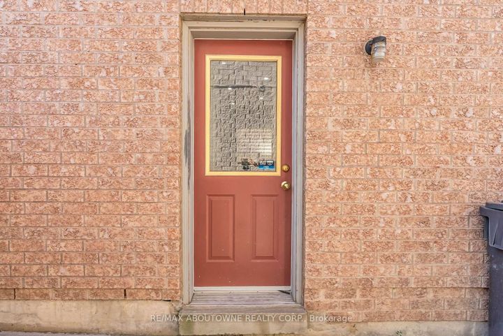 Photo 38 at 7 Rockrose Drive, Wellington, Brampton