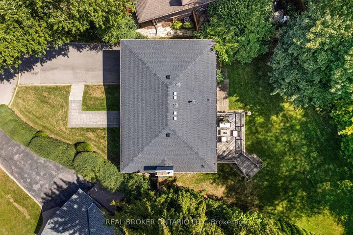 Photo 23 at 240 Rosemar Gardens, Mill Pond, Richmond Hill