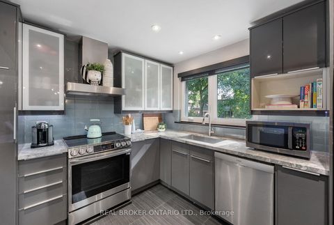 Photo 9 at 240 Rosemar Gardens, Mill Pond, Richmond Hill