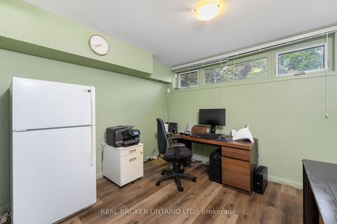 Photo 21 at 240 Rosemar Gardens, Mill Pond, Richmond Hill