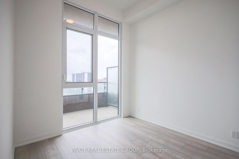 Photo 5 at 715 - 285 Dufferin Street, South Parkdale, Toronto Photo 5 at 715 - 285 Dufferin Street, South Parkdale, Toronto