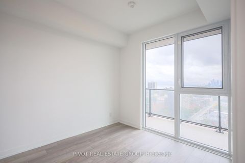 Photo 8 at 1508 - 285 Dufferin Street, South Parkdale, Toronto Photo 8 at 1508 - 285 Dufferin Street, South Parkdale, Toronto