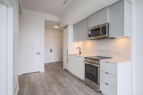 Photo 2 at 1406 - 285 Dufferin Street, South Parkdale, Toronto Photo 2 at 1406 - 285 Dufferin Street, South Parkdale, Toronto