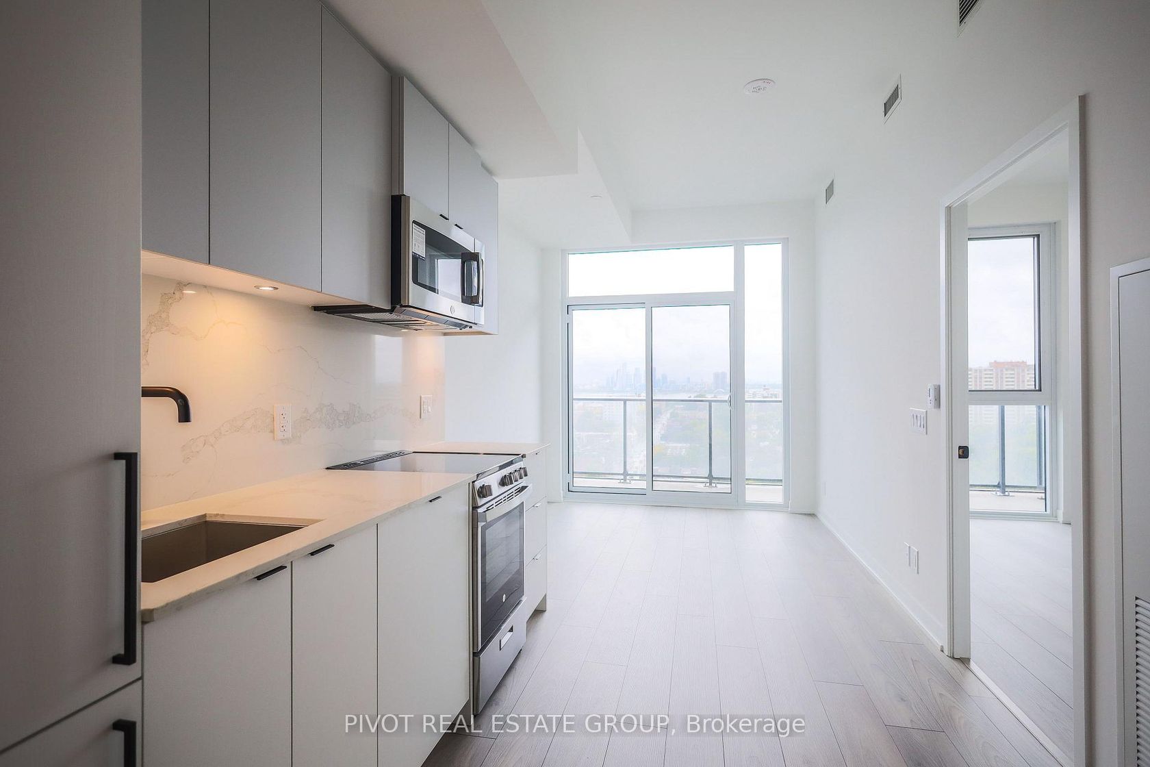 1406 - 285 Dufferin Street, South Parkdale, Toronto 