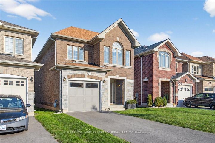 Photo 2 at 431 Rita's Avenue, Summerhill Estates, Newmarket