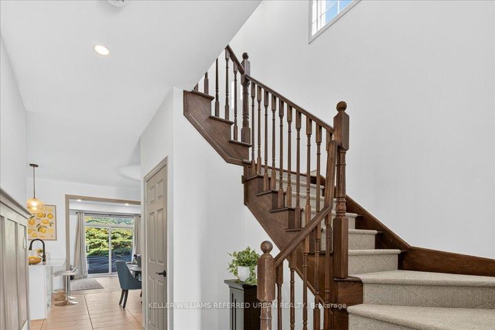 Photo 6 at 431 Rita's Avenue, Summerhill Estates, Newmarket