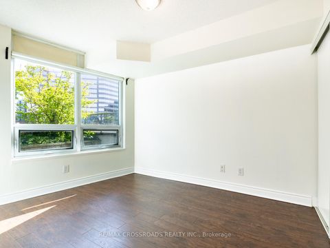 Photo 20 at 324 - 25 Greenview Avenue, Newtonbrook West, Toronto