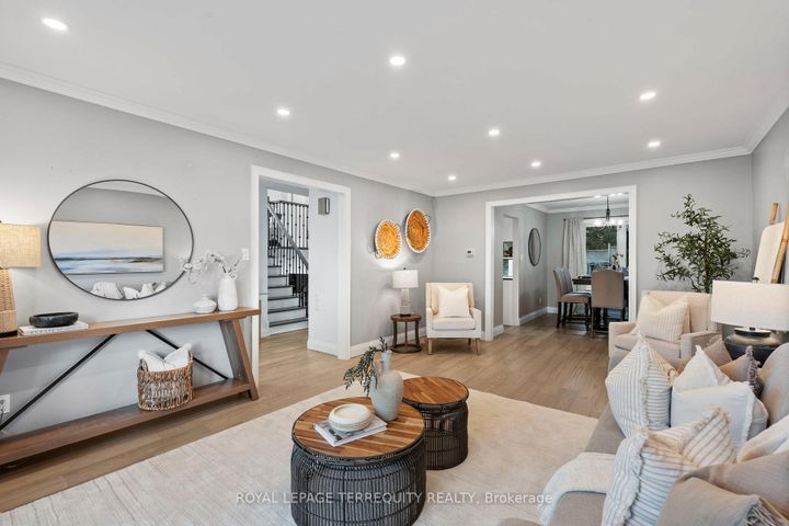 Photo 15 at 708 Aruba Crescent, Northglen, Oshawa