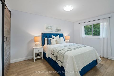 Photo 32 at 708 Aruba Crescent, Northglen, Oshawa