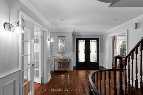 Photo 4 at 43 Crimson Ridge Road, Bayshore, Barrie