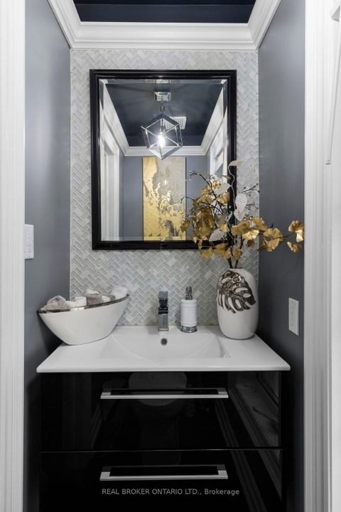 Photo 17 at 43 Crimson Ridge Road, Bayshore, Barrie Photo 17 at 43 Crimson Ridge Road, Bayshore, Barrie