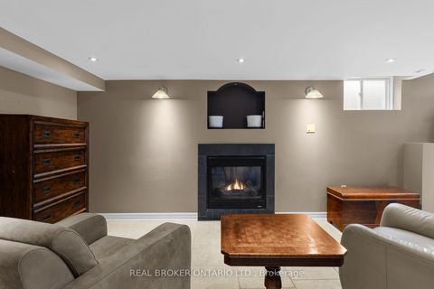 Photo 29 at 43 Crimson Ridge Road, Bayshore, Barrie