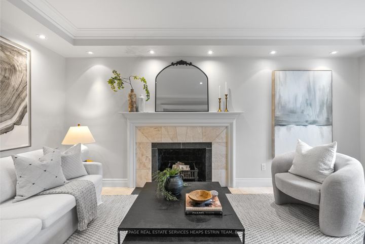 Photo 5 at 32 Parkhurst Boulevard, Leaside, Toronto