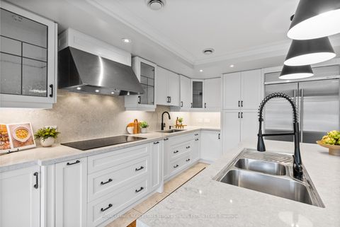 Photo 11 at 32 Parkhurst Boulevard, Leaside, Toronto