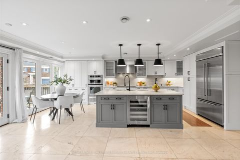 Photo 13 at 32 Parkhurst Boulevard, Leaside, Toronto