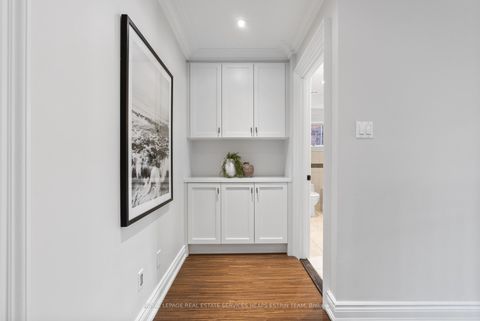 Photo 23 at 32 Parkhurst Boulevard, Leaside, Toronto