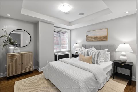 Photo 25 at 32 Parkhurst Boulevard, Leaside, Toronto
