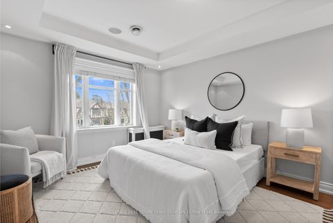 Photo 26 at 32 Parkhurst Boulevard, Leaside, Toronto