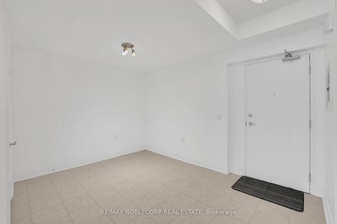 Photo 6 at 421 - 8201 Islington Avenue, Islington Woods, Vaughan Photo 6 at 421 - 8201 Islington Avenue, Islington Woods, Vaughan