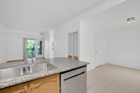 Photo 12 at 421 - 8201 Islington Avenue, Islington Woods, Vaughan Photo 12 at 421 - 8201 Islington Avenue, Islington Woods, Vaughan