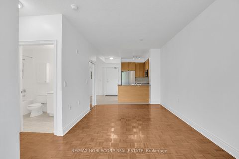 Photo 17 at 421 - 8201 Islington Avenue, Islington Woods, Vaughan Photo 17 at 421 - 8201 Islington Avenue, Islington Woods, Vaughan