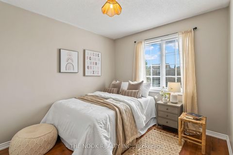 Photo 25 at 4 Hearthstone Crescent, Courtice, Clarington