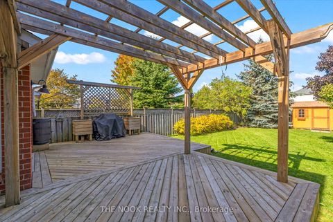 Photo 42 at 4 Hearthstone Crescent, Courtice, Clarington