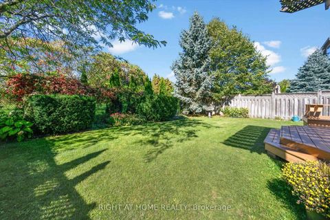 Photo 24 at 1413 Pinecliff Road, WT West Oak Trails, Oakville