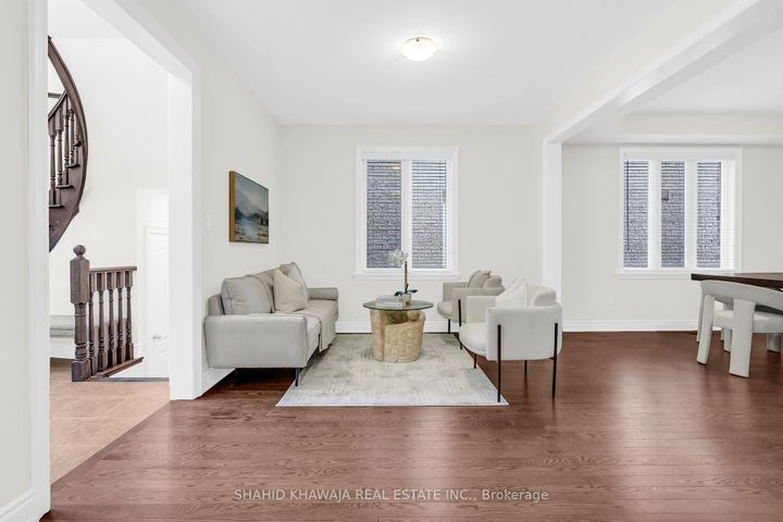 Photo 5 at 3978 Worthview Place, Lisgar, Mississauga