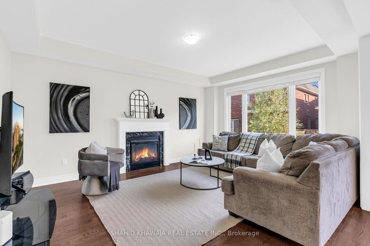 Photo 8 at 3978 Worthview Place, Lisgar, Mississauga