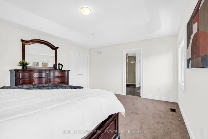 Photo 24 at 3978 Worthview Place, Lisgar, Mississauga
