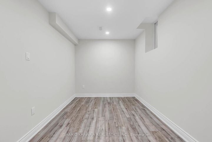 Photo 42 at 3978 Worthview Place, Lisgar, Mississauga