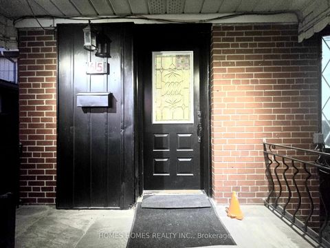 Photo 1 at 65 Elnathan Crescent, Humber Summit, Toronto