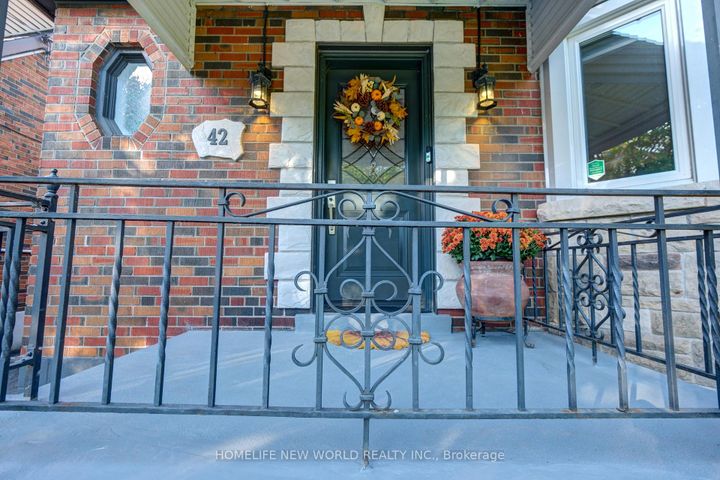 Photo 1 at 42 Eleventh Street N, New Toronto, Toronto