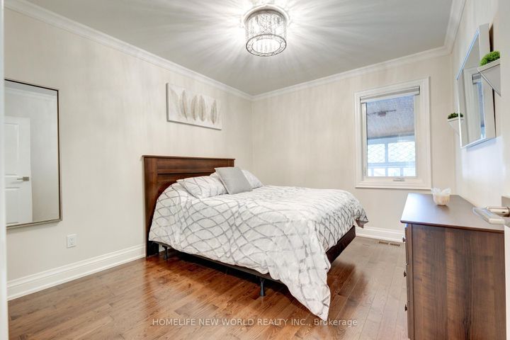 Photo 11 at 42 Eleventh Street N, New Toronto, Toronto