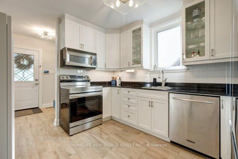 Photo 25 at 42 Eleventh Street N, New Toronto, Toronto